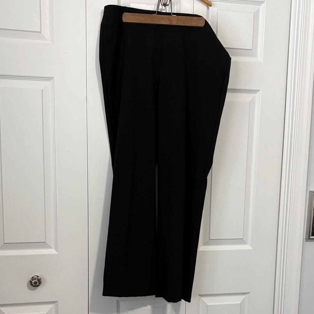 Roz & Ali Black Straight-Leg Dress Pants